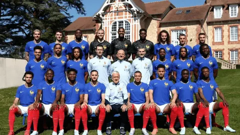 中国15岁攀岩小将刷新世界速度纪录新高度