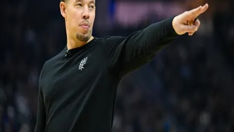 周二003亚冠分析：町田泽维VS江原FC专家推荐